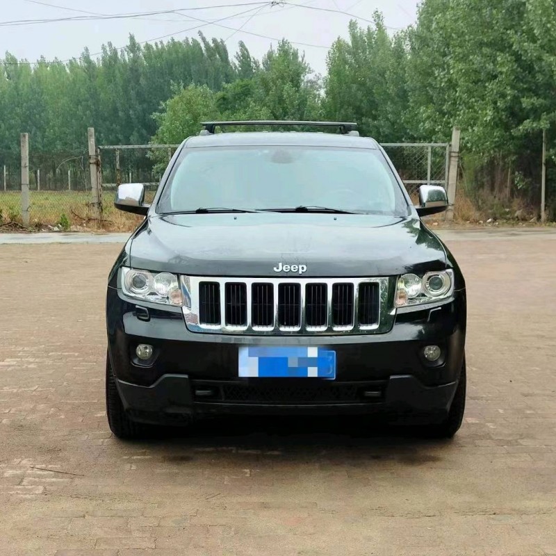 聊城13年Jeep大切诺基1