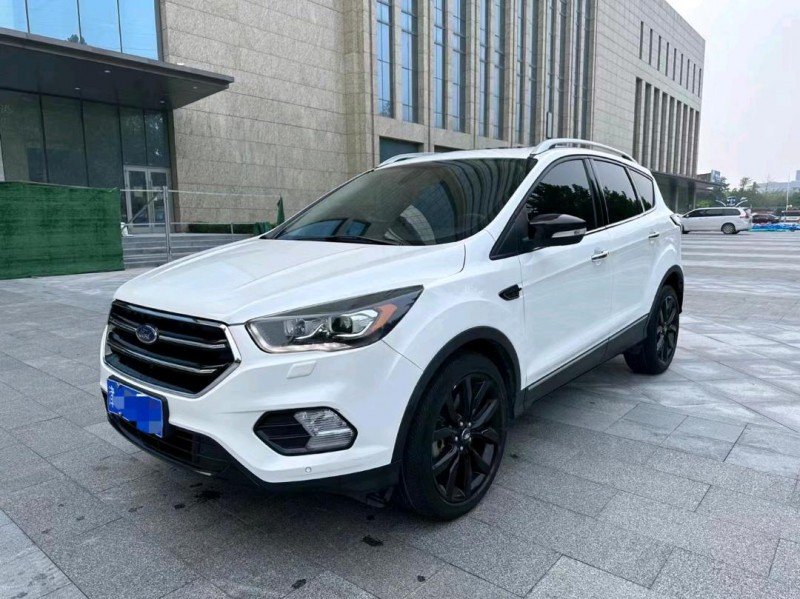 廊坊17年福特翼虎1