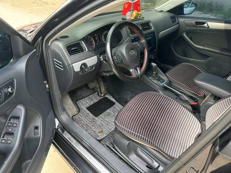 保定15年大众速腾4