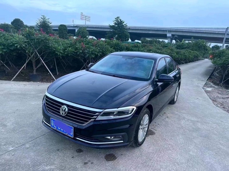 珠海20年大众朗逸2