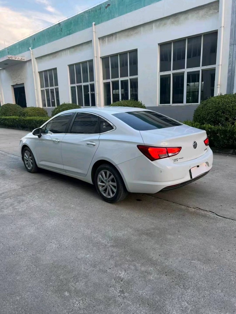 徐州18年别克英朗7