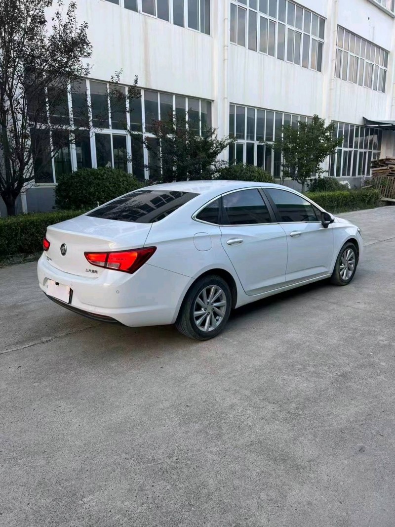 徐州18年别克英朗8