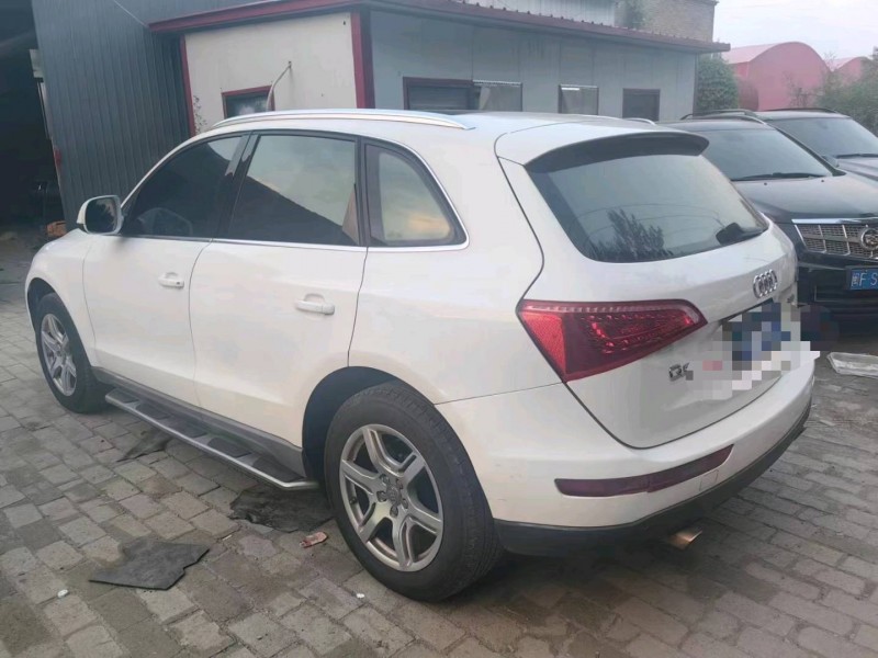 保定12年奥迪Q57