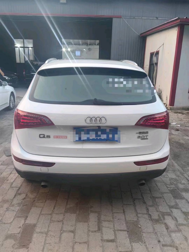 保定12年奥迪Q59