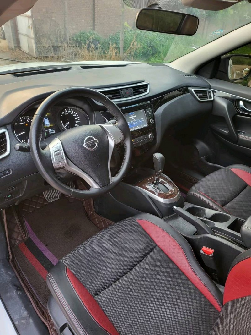 保定18年日产逍客6