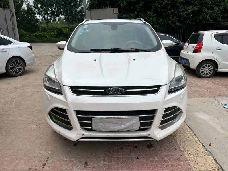 济南15年福特翼虎1