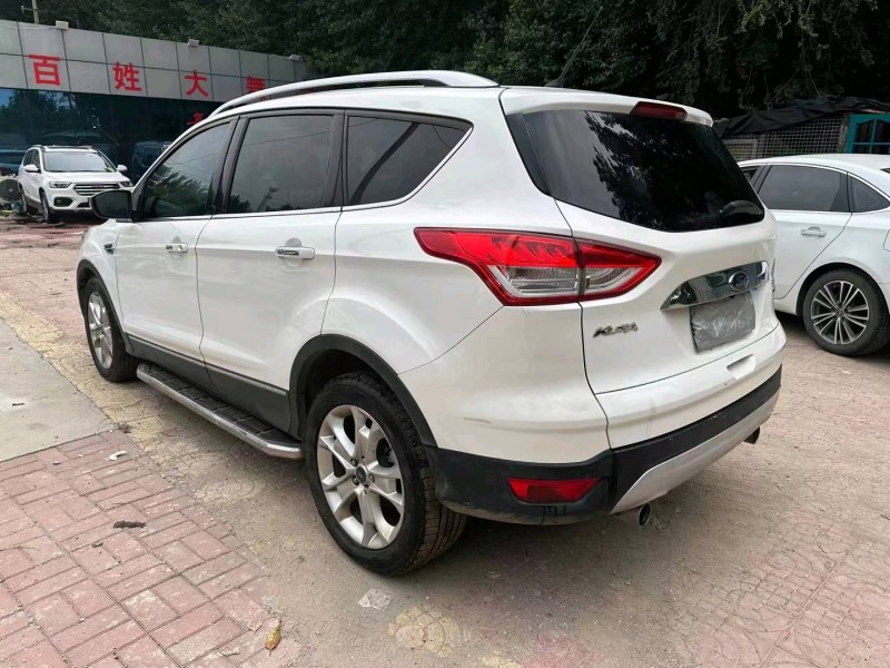 济南15年福特翼虎4