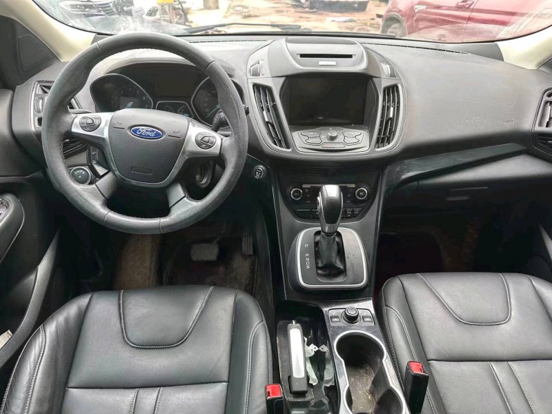 济南15年福特翼虎8