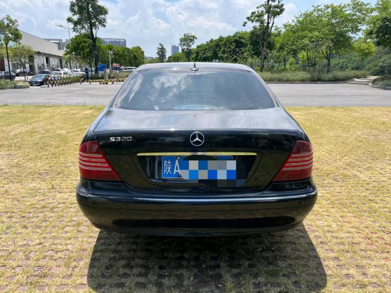 佛山02年奔驰S8