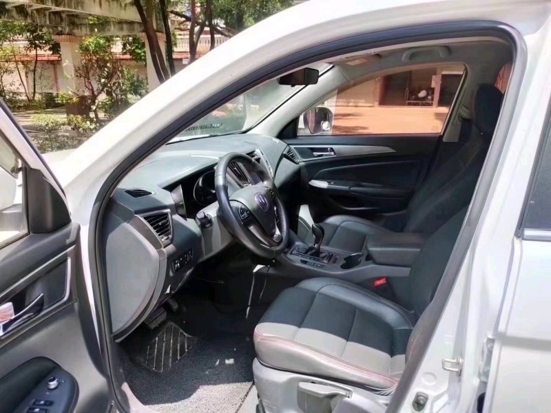 珠海16年长安汽车CS753