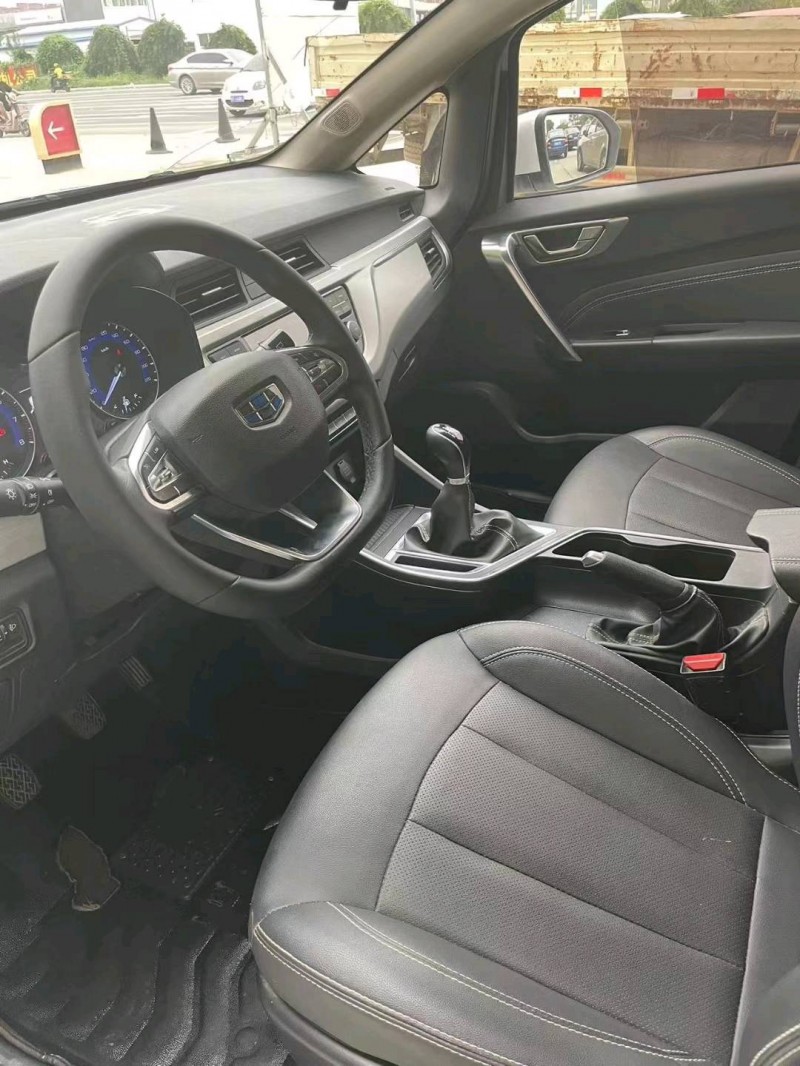 保定20年吉利远景6