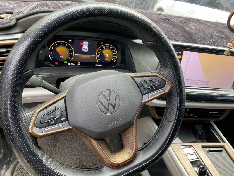 保定21年大众途昂5