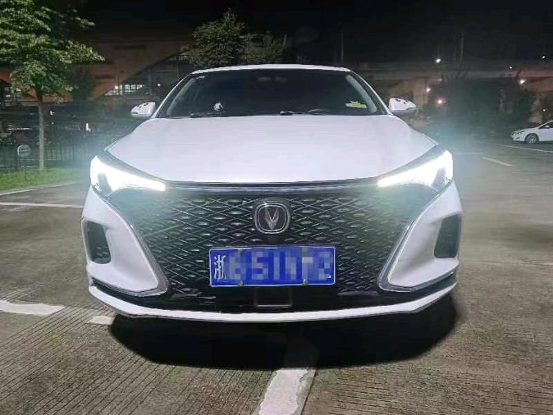 嘉兴20年长安汽车逸动1