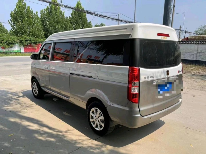 保定20年华晨海狮7