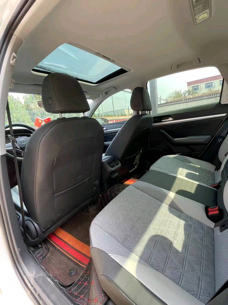 保定22年大众朗逸6