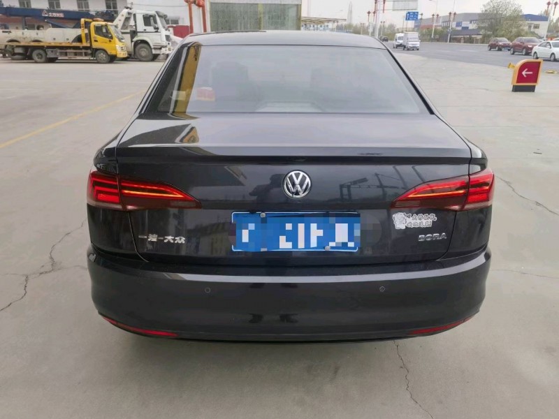 保定20年大众宝来8