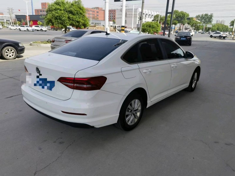 保定19年大众朗逸5