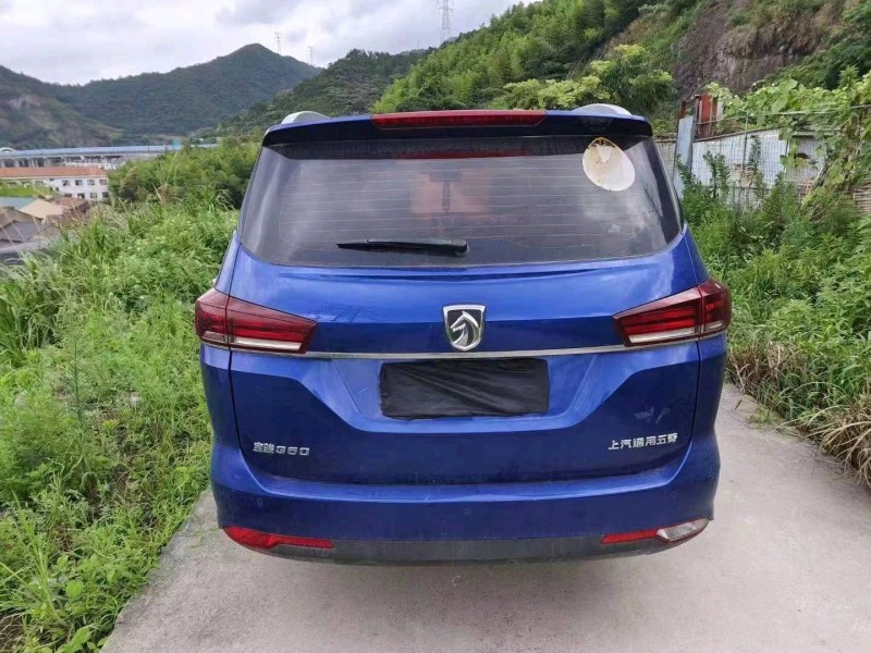嘉興18年寶駿3602