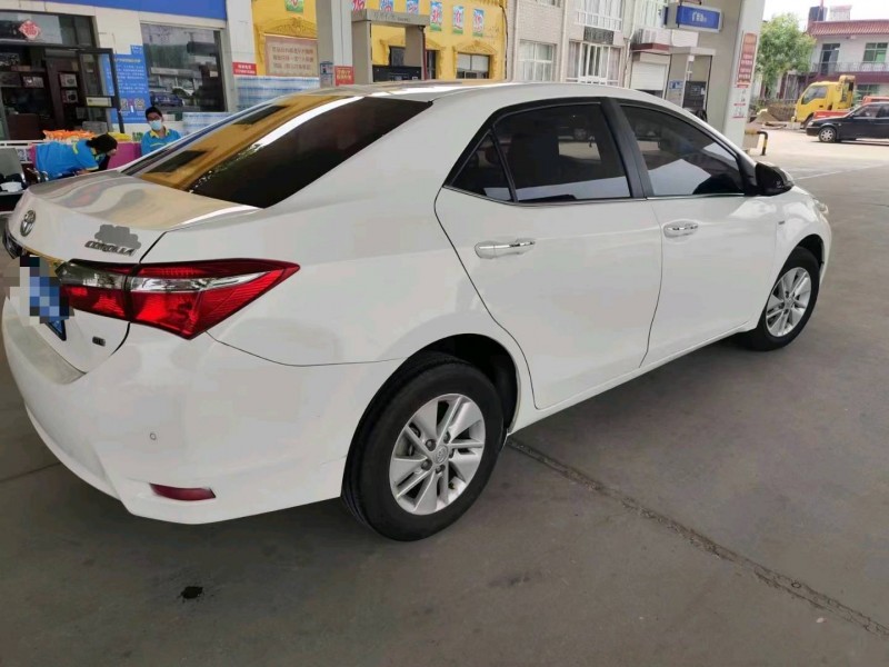 保定18年丰田卡罗拉4