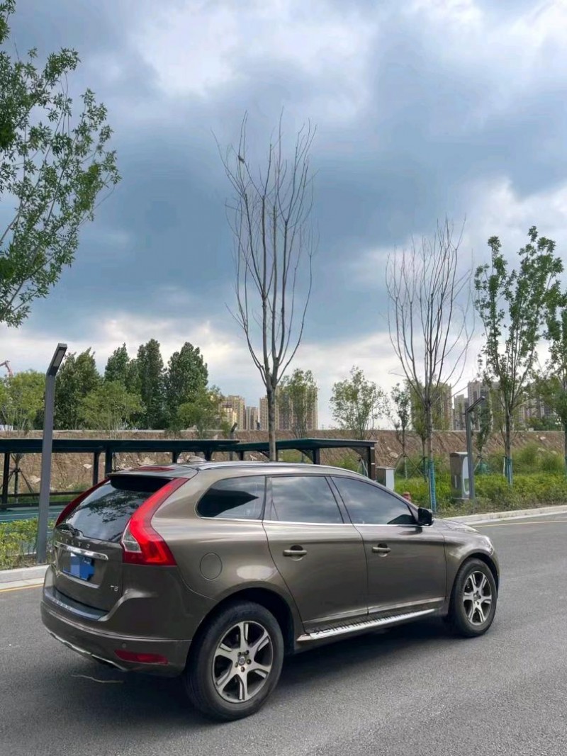 枣庄14年沃尔沃XC603