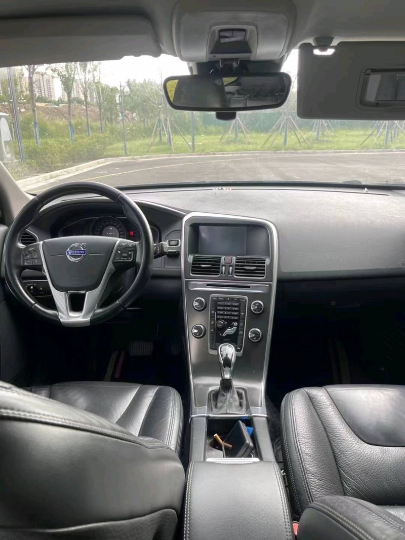 枣庄14年沃尔沃XC606
