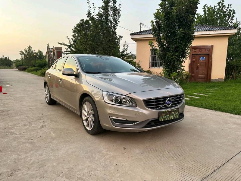 徐州14年沃尔沃S60L2
