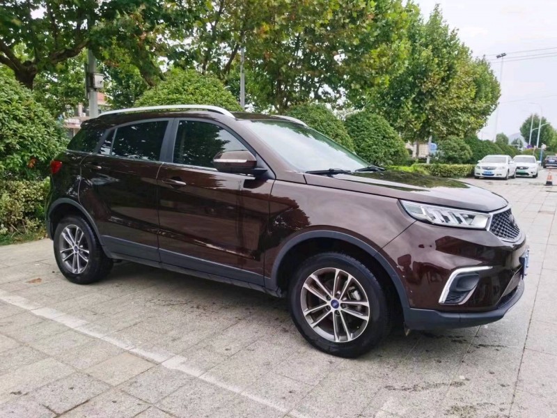 东营20年福特领界3