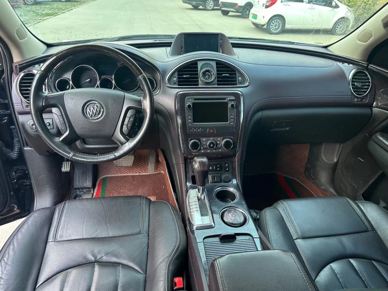 济宁17年别克昂科雷7