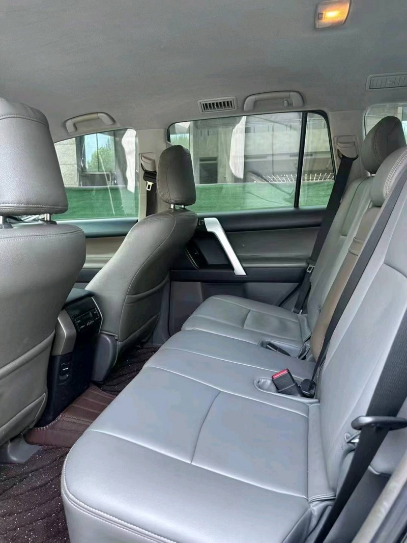 廊坊12年丰田普拉多6