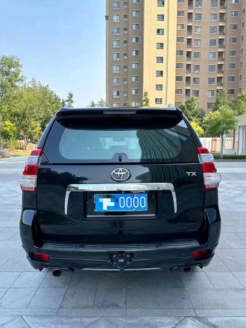 廊坊12年丰田普拉多8