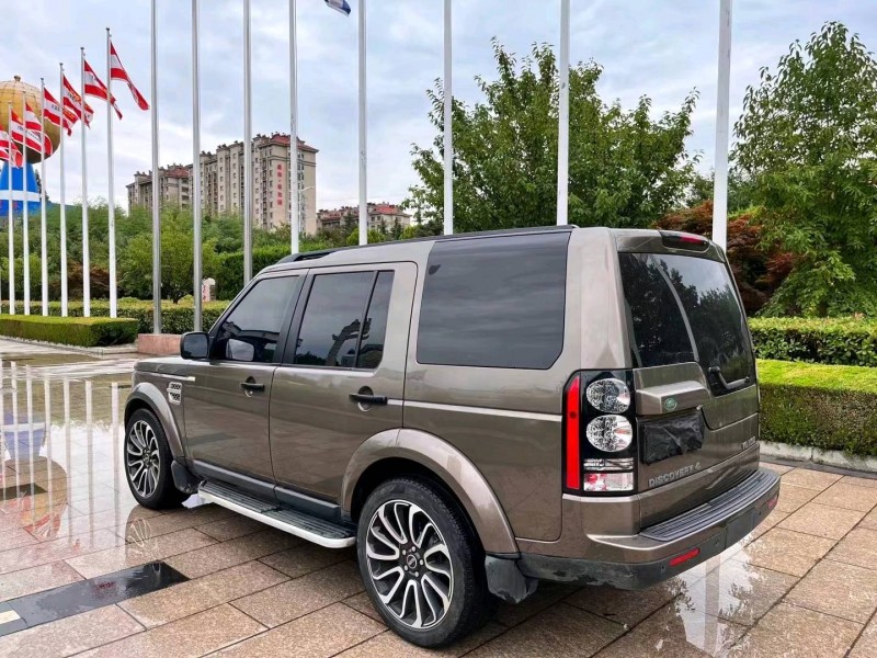 枣庄10年路虎发现8