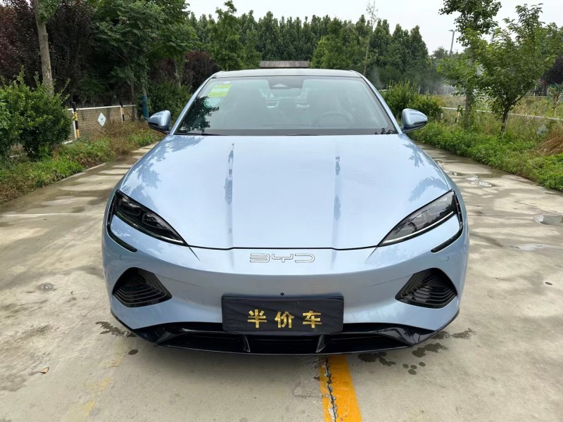 濟寧23年比亞迪海豹1