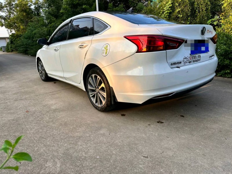 枣庄18年长安汽车睿骋CC4