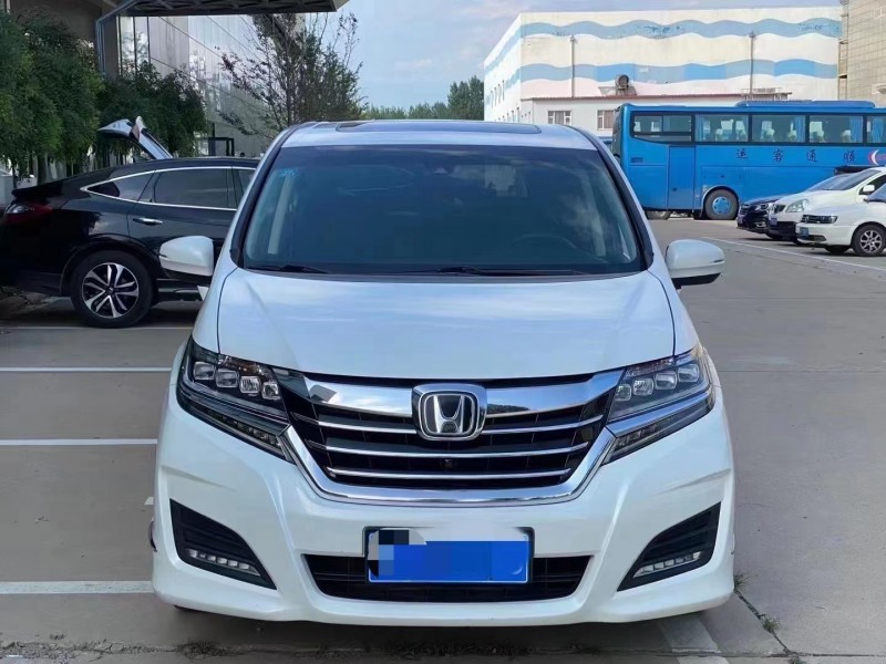 济宁16年本田艾力绅1