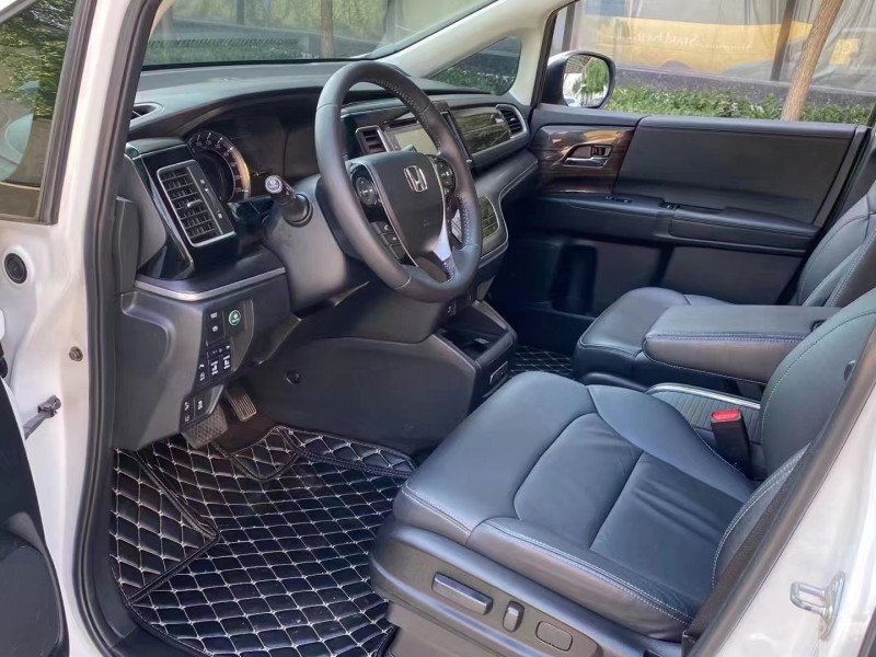 济宁16年本田艾力绅6