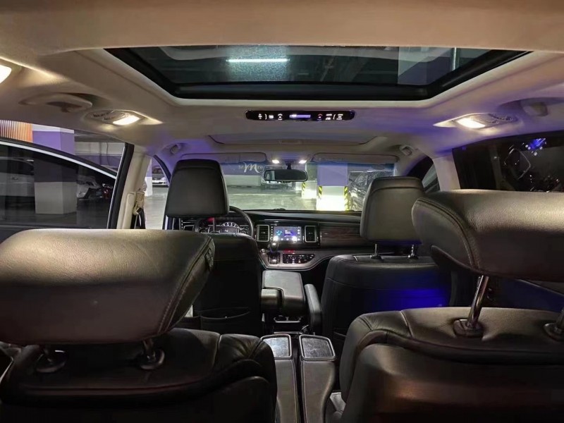 济宁16年本田艾力绅8