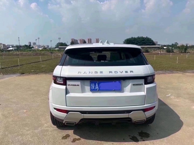 珠海18年路虎极光4