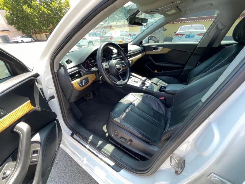 济宁17年奥迪A4L4