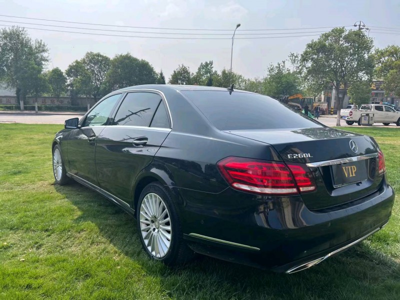 济宁16年奔驰E5