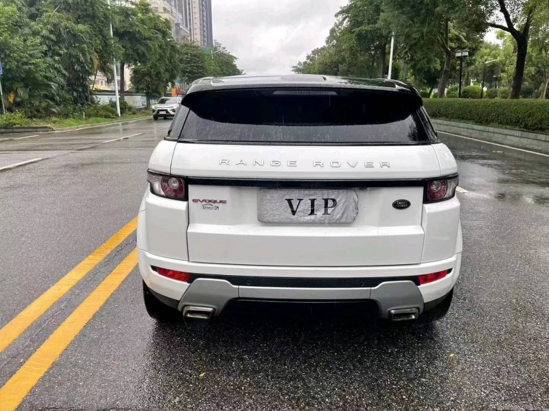 珠海13年路虎极光3