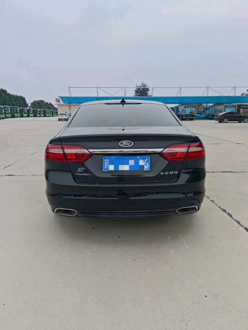 邢台17年福特金牛座4