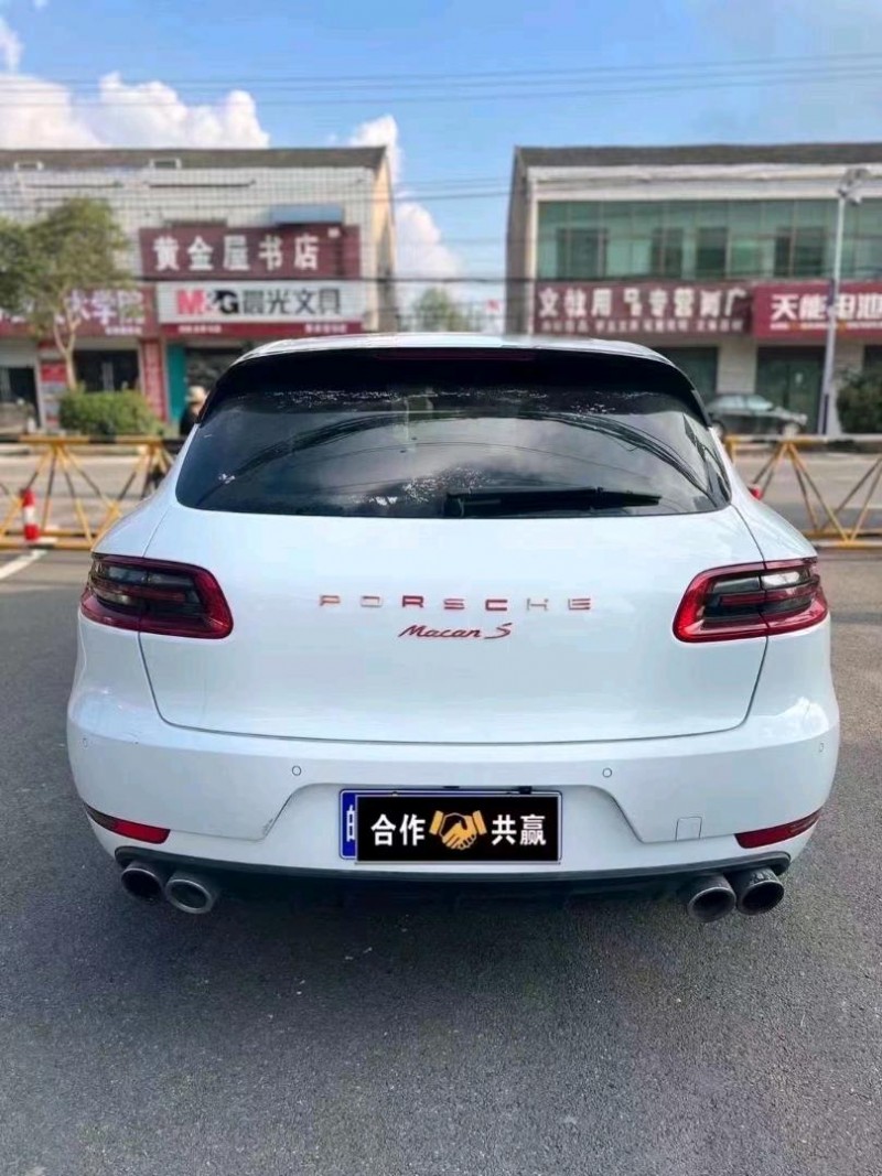 馬鞍山16年保時捷Macan6