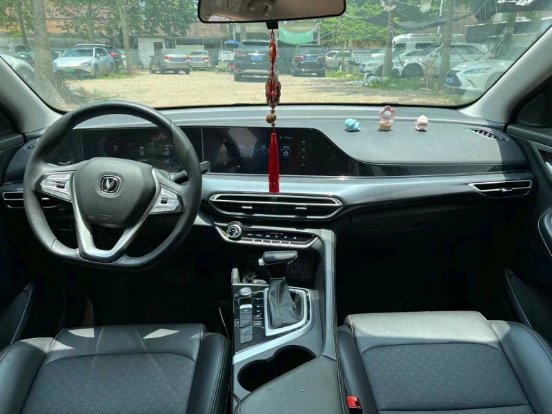 广州21年长安汽车逸动5