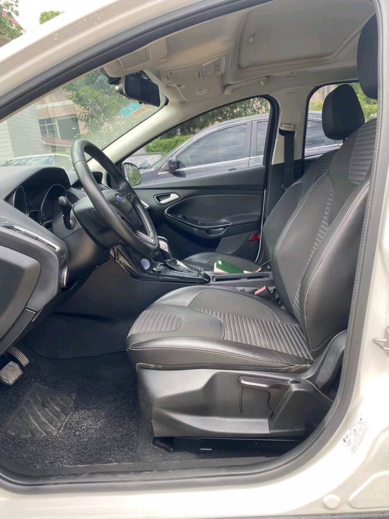 广州17年福特福克斯4