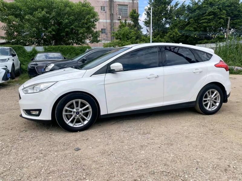 广州17年福特福克斯7