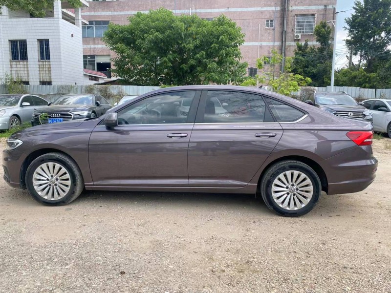 广州19年大众朗逸8