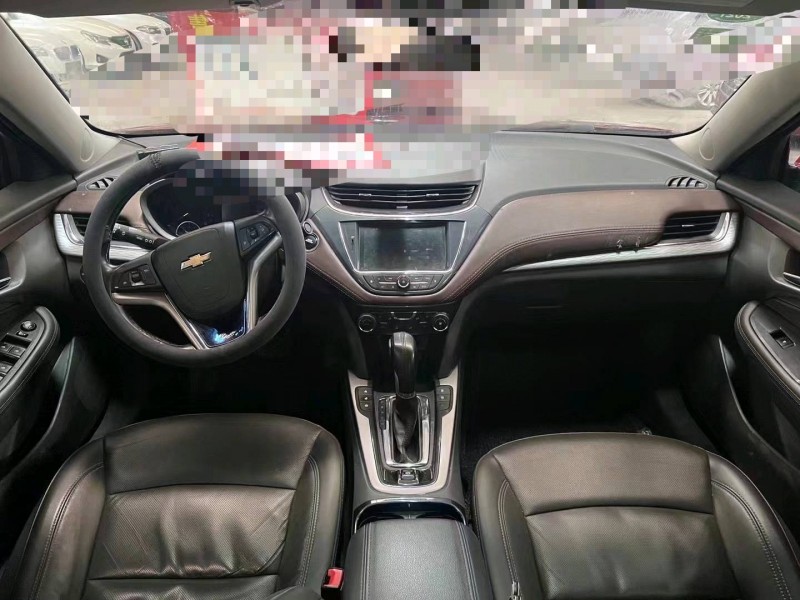 济宁17年雪佛兰迈锐宝4