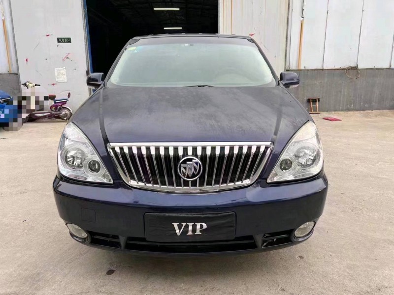 济宁14年别克GL81