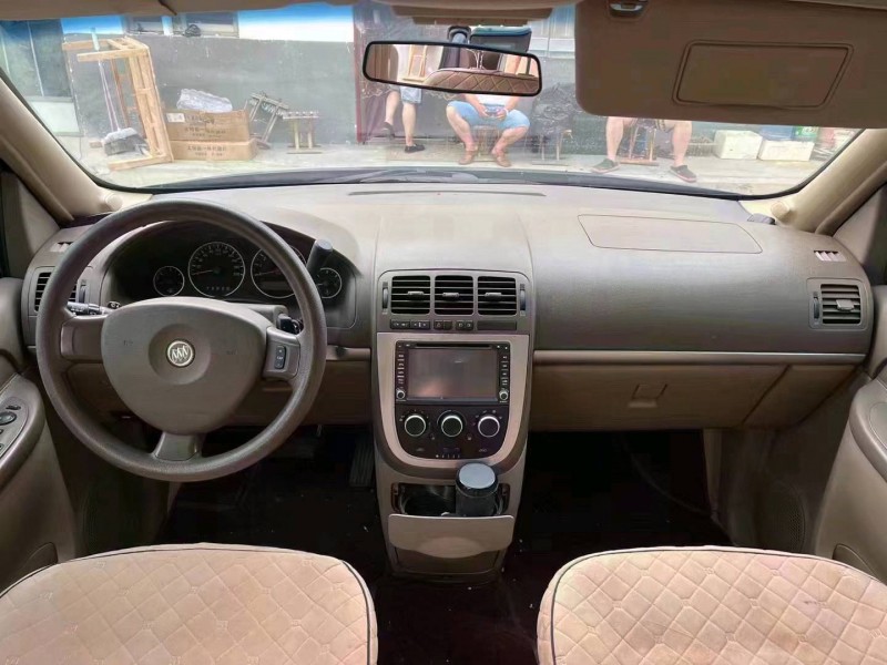 济宁14年别克GL85