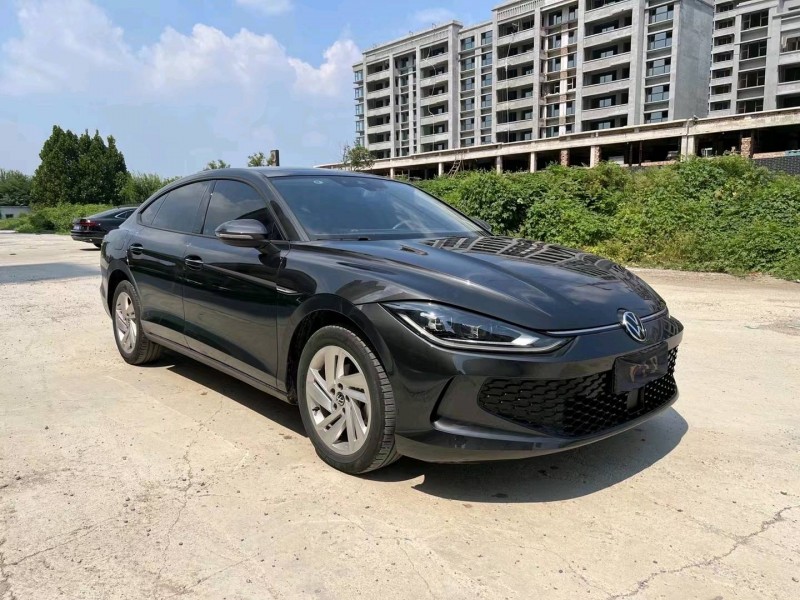 济宁22年大众凌渡2